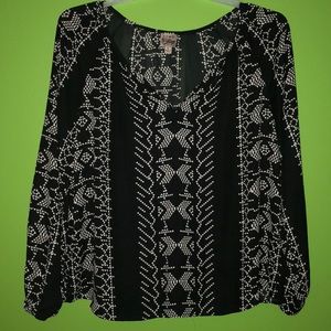 Women’s Blouse